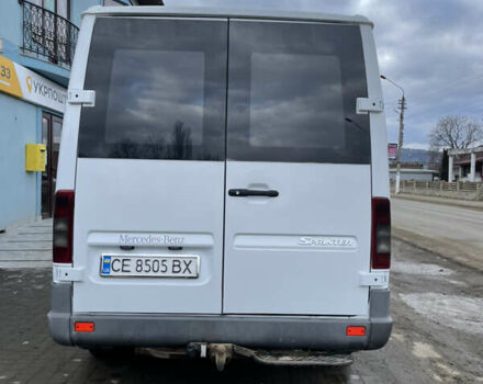 Белый Мерседес Sprinter, объемом двигателя 2.5 л и пробегом 500 тыс. км за 11600 $, фото 3 на Automoto.ua
