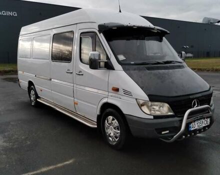 Белый Мерседес Sprinter, объемом двигателя 2.2 л и пробегом 500 тыс. км за 11000 $, фото 10 на Automoto.ua
