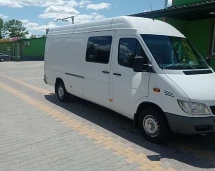 Белый Мерседес Sprinter, объемом двигателя 2.7 л и пробегом 650 тыс. км за 10300 $, фото 1 на Automoto.ua
