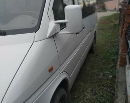 Белый Мерседес Sprinter, объемом двигателя 0 л и пробегом 350 тыс. км за 7000 $, фото 1 на Automoto.ua