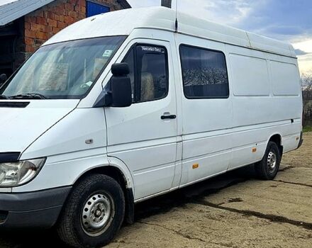 Белый Мерседес Sprinter, объемом двигателя 2.7 л и пробегом 300 тыс. км за 4800 $, фото 1 на Automoto.ua