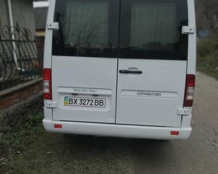 Белый Мерседес Sprinter, объемом двигателя 0 л и пробегом 350 тыс. км за 7000 $, фото 3 на Automoto.ua