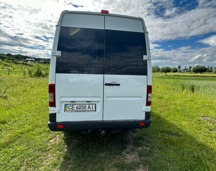 Белый Мерседес Sprinter, объемом двигателя 0 л и пробегом 450 тыс. км за 11814 $, фото 2 на Automoto.ua