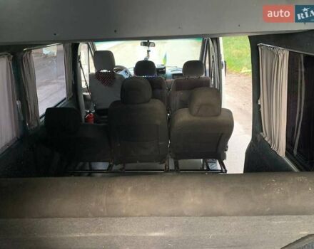 Белый Мерседес Sprinter, объемом двигателя 2.69 л и пробегом 770 тыс. км за 6500 $, фото 2 на Automoto.ua