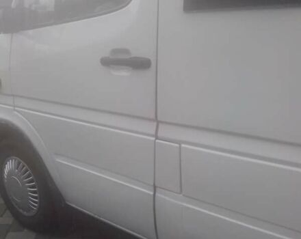 Белый Мерседес Sprinter, объемом двигателя 2.15 л и пробегом 650 тыс. км за 12999 $, фото 5 на Automoto.ua