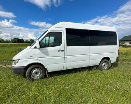 Белый Мерседес Sprinter, объемом двигателя 0 л и пробегом 450 тыс. км за 11814 $, фото 1 на Automoto.ua
