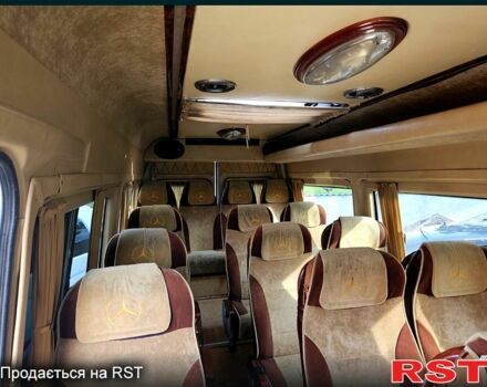 Білий Мерседес Sprinter, об'ємом двигуна 2.7 л та пробігом 453 тис. км за 8700 $, фото 5 на Automoto.ua