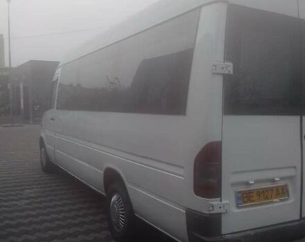 Белый Мерседес Sprinter, объемом двигателя 2.15 л и пробегом 650 тыс. км за 12999 $, фото 4 на Automoto.ua