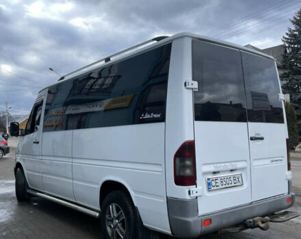 Белый Мерседес Sprinter, объемом двигателя 2.5 л и пробегом 500 тыс. км за 11600 $, фото 2 на Automoto.ua