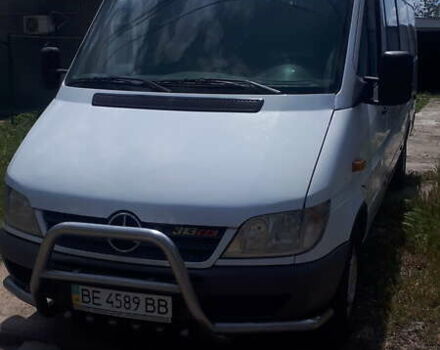 Белый Мерседес Sprinter, объемом двигателя 2.2 л и пробегом 500 тыс. км за 13500 $, фото 13 на Automoto.ua