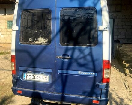 Белый Мерседес Sprinter, объемом двигателя 2.1 л и пробегом 750 тыс. км за 6000 $, фото 3 на Automoto.ua