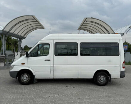 Білий Мерседес Sprinter, об'ємом двигуна 2.15 л та пробігом 356 тис. км за 10000 $, фото 2 на Automoto.ua