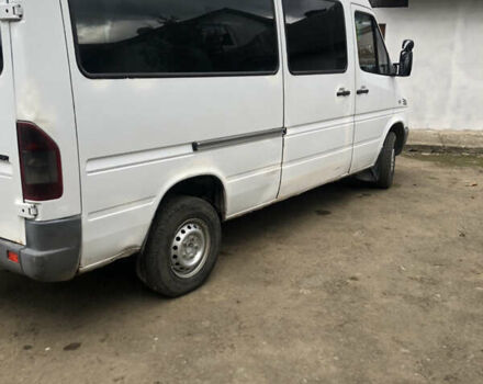 Белый Мерседес Sprinter, объемом двигателя 2.2 л и пробегом 587 тыс. км за 6200 $, фото 6 на Automoto.ua