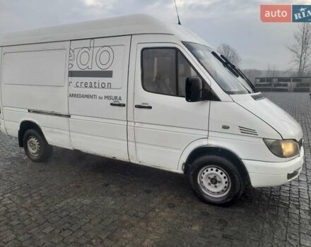 Белый Мерседес Sprinter, объемом двигателя 0 л и пробегом 600 тыс. км за 8500 $, фото 1 на Automoto.ua