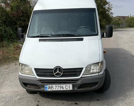 Білий Мерседес Sprinter, об'ємом двигуна 2.2 л та пробігом 500 тис. км за 8800 $, фото 3 на Automoto.ua
