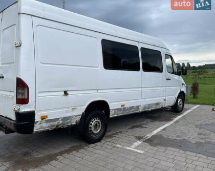 Білий Мерседес Sprinter, об'ємом двигуна 2.15 л та пробігом 450 тис. км за 5500 $, фото 2 на Automoto.ua