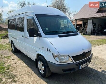 Белый Мерседес Sprinter, объемом двигателя 2.2 л и пробегом 620 тыс. км за 7500 $, фото 1 на Automoto.ua