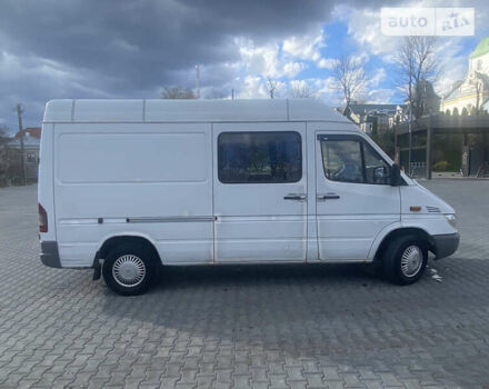 Білий Мерседес Sprinter, об'ємом двигуна 2.69 л та пробігом 172 тис. км за 6300 $, фото 4 на Automoto.ua