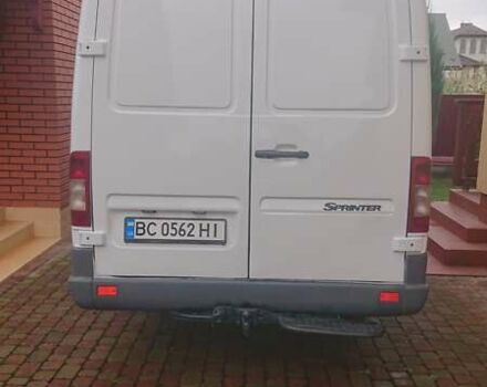 Белый Мерседес Sprinter, объемом двигателя 2.7 л и пробегом 771 тыс. км за 10800 $, фото 5 на Automoto.ua