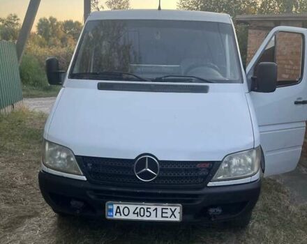 Белый Мерседес Sprinter, объемом двигателя 2.69 л и пробегом 713 тыс. км за 7100 $, фото 5 на Automoto.ua