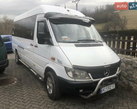 Белый Мерседес Sprinter, объемом двигателя 0 л и пробегом 550 тыс. км за 9500 $, фото 5 на Automoto.ua