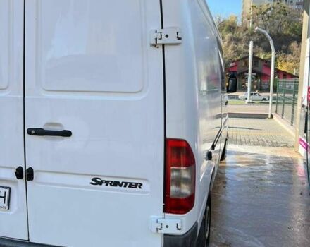Белый Мерседес Sprinter, объемом двигателя 2.15 л и пробегом 410 тыс. км за 8200 $, фото 3 на Automoto.ua