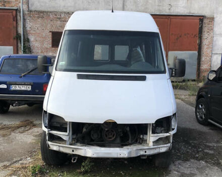 Белый Мерседес Sprinter, объемом двигателя 0 л и пробегом 100 тыс. км за 7000 $, фото 1 на Automoto.ua