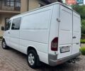 Белый Мерседес Sprinter, объемом двигателя 2.2 л и пробегом 458 тыс. км за 7800 $, фото 2 на Automoto.ua