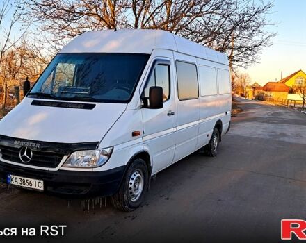 Белый Мерседес Sprinter, объемом двигателя 2.7 л и пробегом 700 тыс. км за 9000 $, фото 1 на Automoto.ua