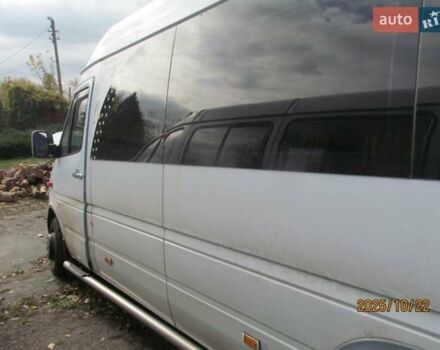 Белый Мерседес Sprinter, объемом двигателя 2.7 л и пробегом 500 тыс. км за 7000 $, фото 1 на Automoto.ua
