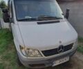 Белый Мерседес Sprinter, объемом двигателя 2.69 л и пробегом 370 тыс. км за 9999 $, фото 1 на Automoto.ua