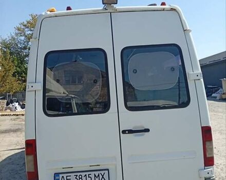 Белый Мерседес Sprinter, объемом двигателя 2.15 л и пробегом 526 тыс. км за 13500 $, фото 1 на Automoto.ua