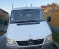 Белый Мерседес Sprinter, объемом двигателя 2.2 л и пробегом 547 тыс. км за 8000 $, фото 3 на Automoto.ua