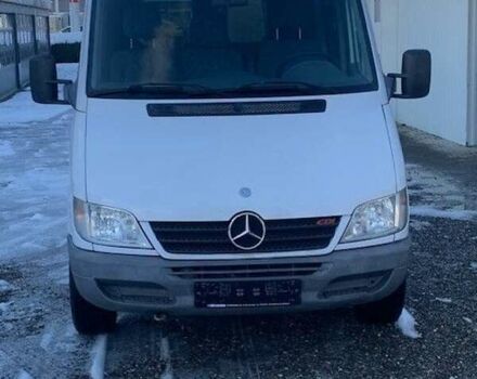 Белый Мерседес Sprinter, объемом двигателя 2.2 л и пробегом 380 тыс. км за 3500 $, фото 12 на Automoto.ua