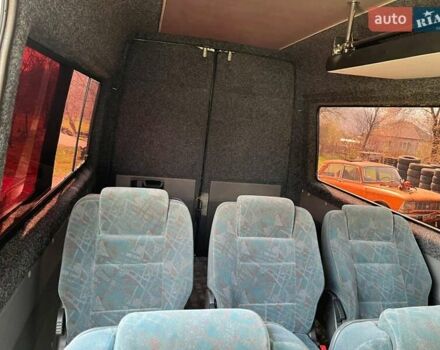 Белый Мерседес Sprinter, объемом двигателя 2.2 л и пробегом 620 тыс. км за 7500 $, фото 14 на Automoto.ua