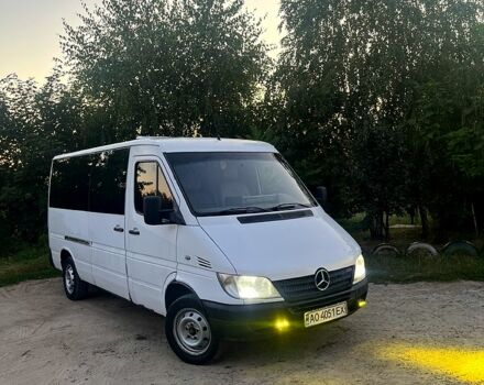 Белый Мерседес Sprinter, объемом двигателя 2.7 л и пробегом 712 тыс. км за 8200 $, фото 4 на Automoto.ua