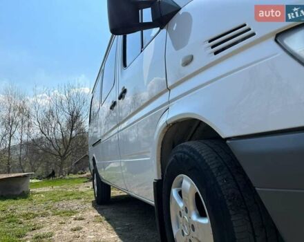 Белый Мерседес Sprinter, объемом двигателя 2.2 л и пробегом 620 тыс. км за 7500 $, фото 6 на Automoto.ua