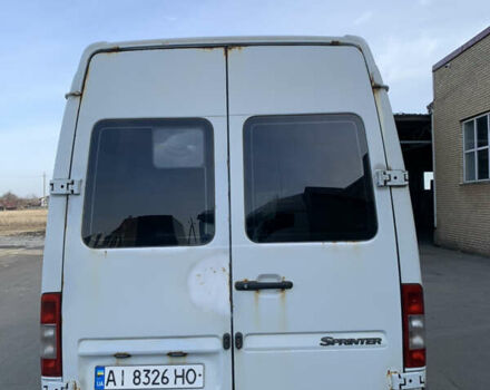 Белый Мерседес Sprinter, объемом двигателя 2.15 л и пробегом 493 тыс. км за 9200 $, фото 4 на Automoto.ua