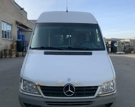 Белый Мерседес Sprinter, объемом двигателя 2.15 л и пробегом 493 тыс. км за 9200 $, фото 1 на Automoto.ua