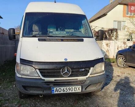 Белый Мерседес Sprinter, объемом двигателя 2.7 л и пробегом 4 тыс. км за 8800 $, фото 2 на Automoto.ua