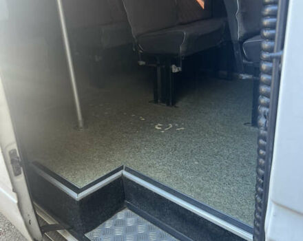 Белый Мерседес Sprinter, объемом двигателя 2.15 л и пробегом 100 тыс. км за 13500 $, фото 5 на Automoto.ua
