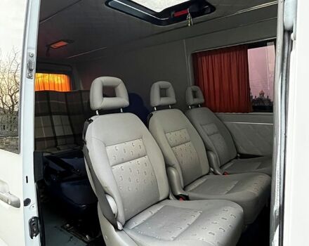 Білий Мерседес Sprinter, об'ємом двигуна 2.1 л та пробігом 320 тис. км за 8700 $, фото 2 на Automoto.ua