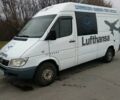 Белый Мерседес Sprinter, объемом двигателя 0 л и пробегом 315 тыс. км за 8800 $, фото 1 на Automoto.ua