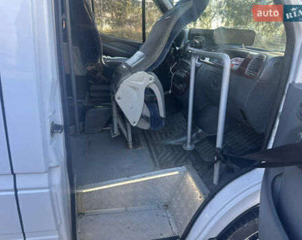 Белый Мерседес Sprinter, объемом двигателя 0 л и пробегом 500 тыс. км за 17500 $, фото 6 на Automoto.ua