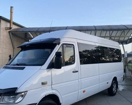 Белый Мерседес Sprinter, объемом двигателя 2.15 л и пробегом 200 тыс. км за 8000 $, фото 10 на Automoto.ua