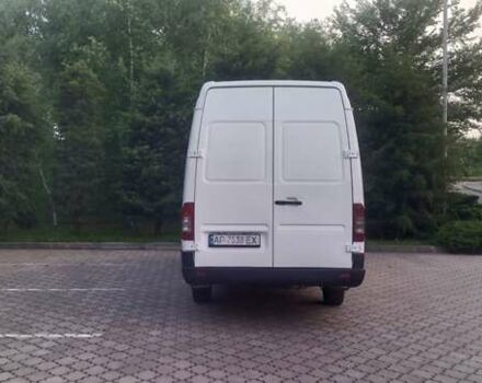 Белый Мерседес Sprinter, объемом двигателя 2.1 л и пробегом 556 тыс. км за 9500 $, фото 6 на Automoto.ua