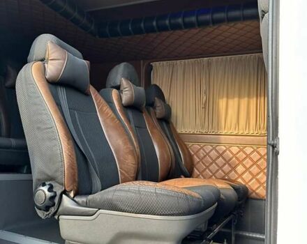 Белый Мерседес Sprinter, объемом двигателя 2.7 л и пробегом 850 тыс. км за 11500 $, фото 8 на Automoto.ua
