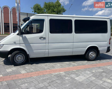 Белый Мерседес Sprinter, объемом двигателя 2.1 л и пробегом 4 тыс. км за 8500 $, фото 3 на Automoto.ua