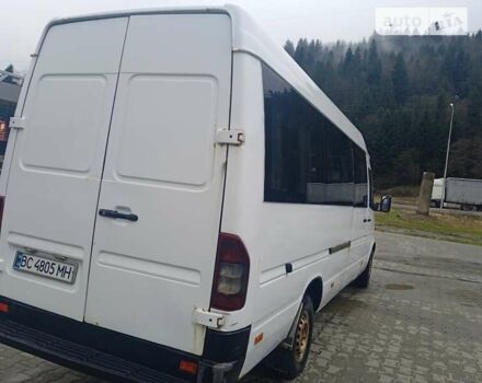 Белый Мерседес Sprinter, объемом двигателя 0 л и пробегом 630 тыс. км за 8200 $, фото 4 на Automoto.ua