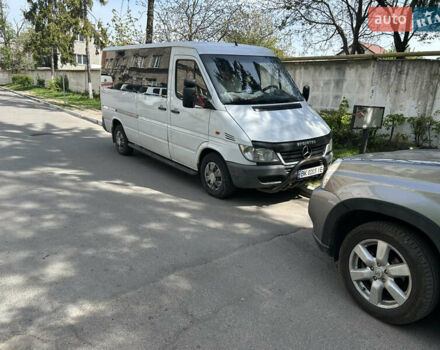 Белый Мерседес Sprinter, объемом двигателя 2.15 л и пробегом 700 тыс. км за 7499 $, фото 9 на Automoto.ua